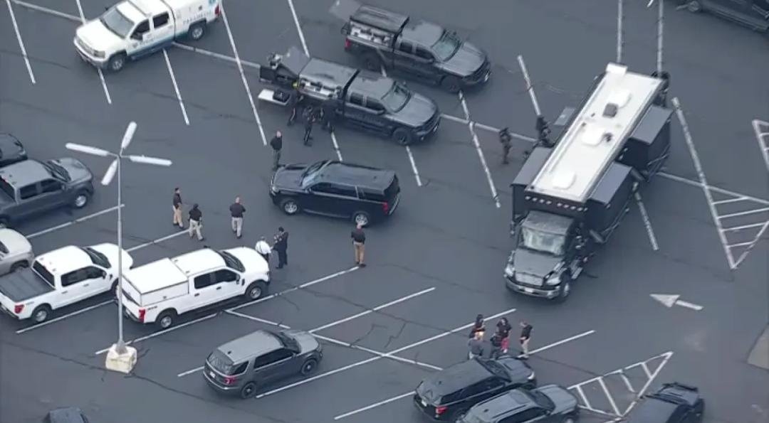 Pennsauken Shooting: Homicide Suspect Barricade in Pennsauken, NJ